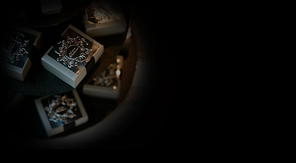 bg-Reviews&Tes,Feature&news,GivingBack